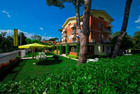 Hotel Versilia Lido Di Camaiore